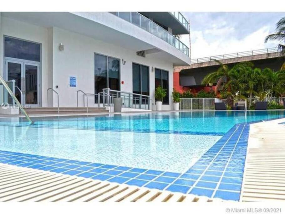 Ocean View 2Br 2Bth Hallandale Beach Miami Ft Lauderdale Экстерьер фото